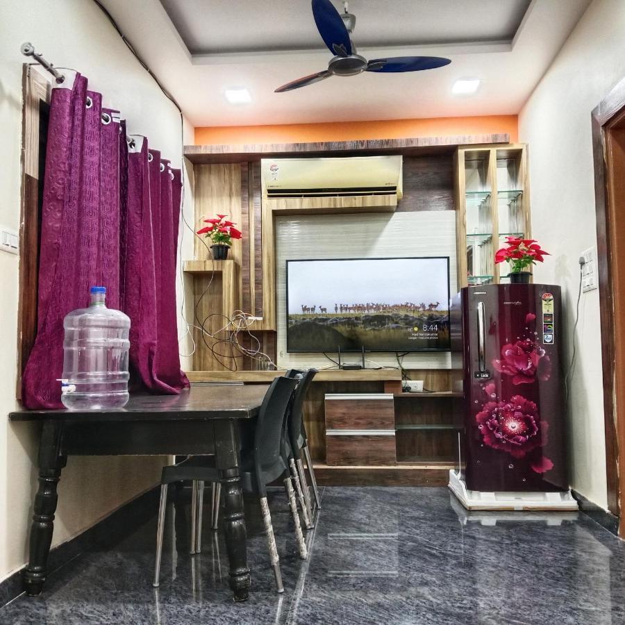 Vijayanagara Home Stay Hampi Exterior photo