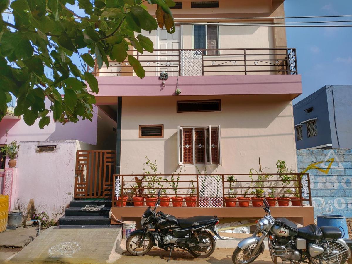 Vijayanagara Home Stay Hampi Exterior photo